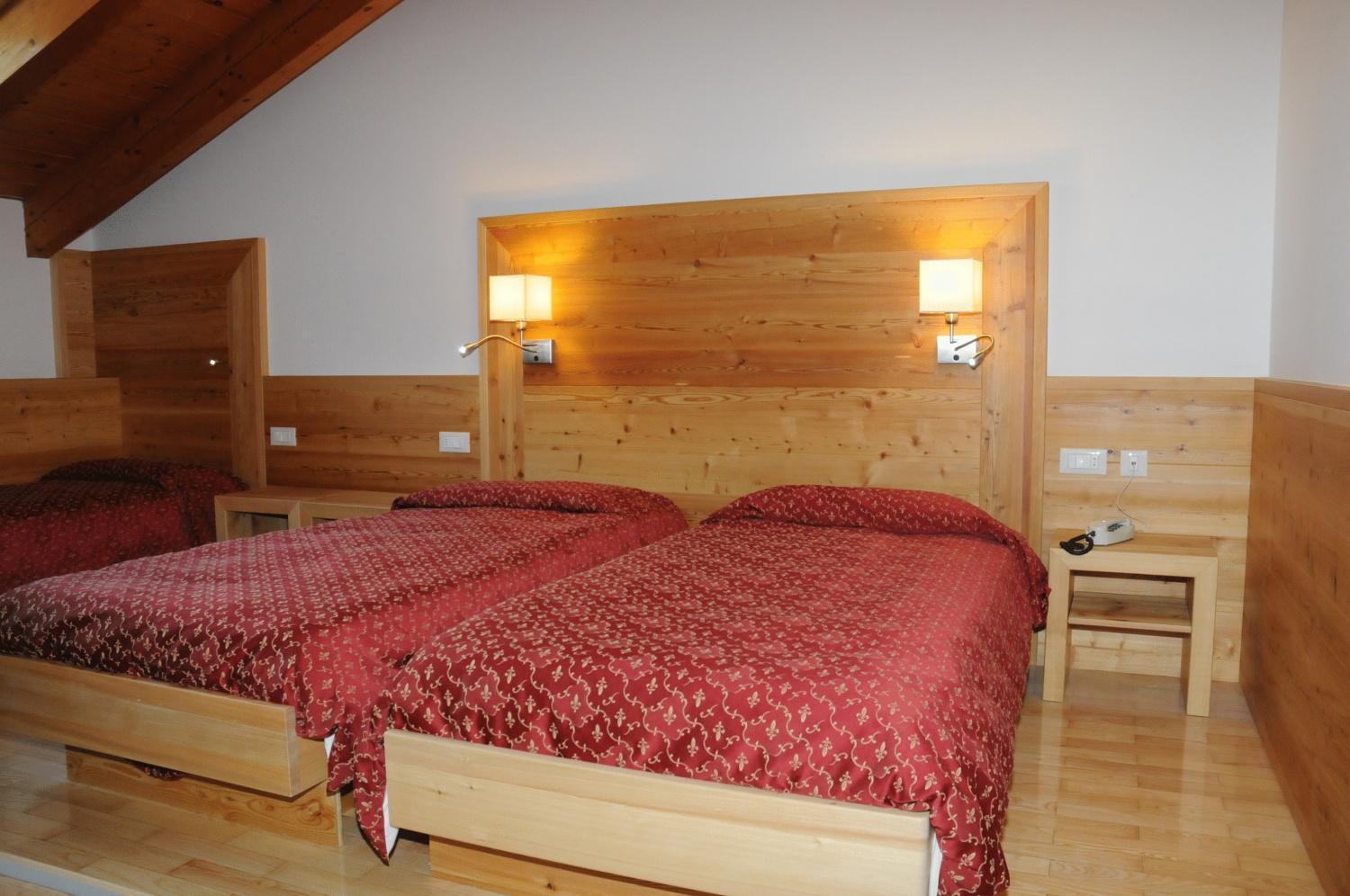 Hotel Garni Arnica ***S Madonna Εξωτερικό φωτογραφία
